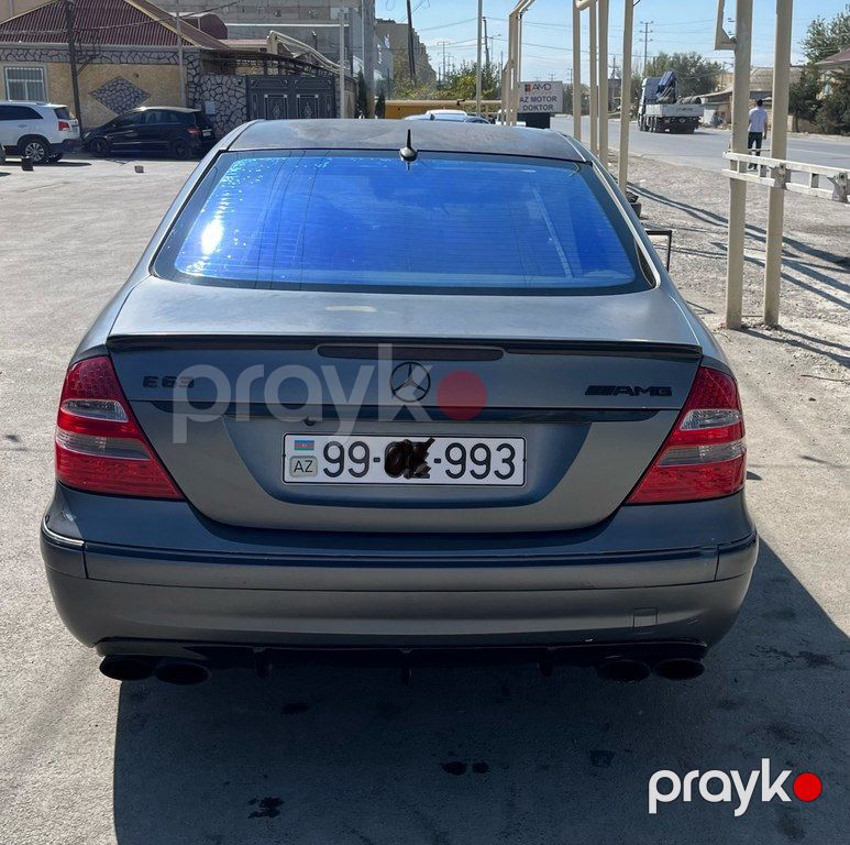 Mercedes E 320, 3.2 L, 2003 il, 300 000 km — Avtomobillər, Bakı (4)