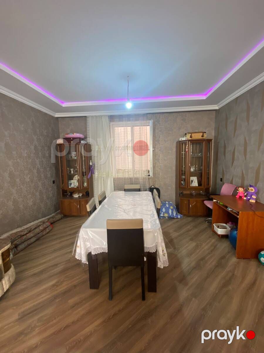 Satılır 4 otaqlı həyət evi/bağ evi 200 m² — Ev, villa, Bakı (7)