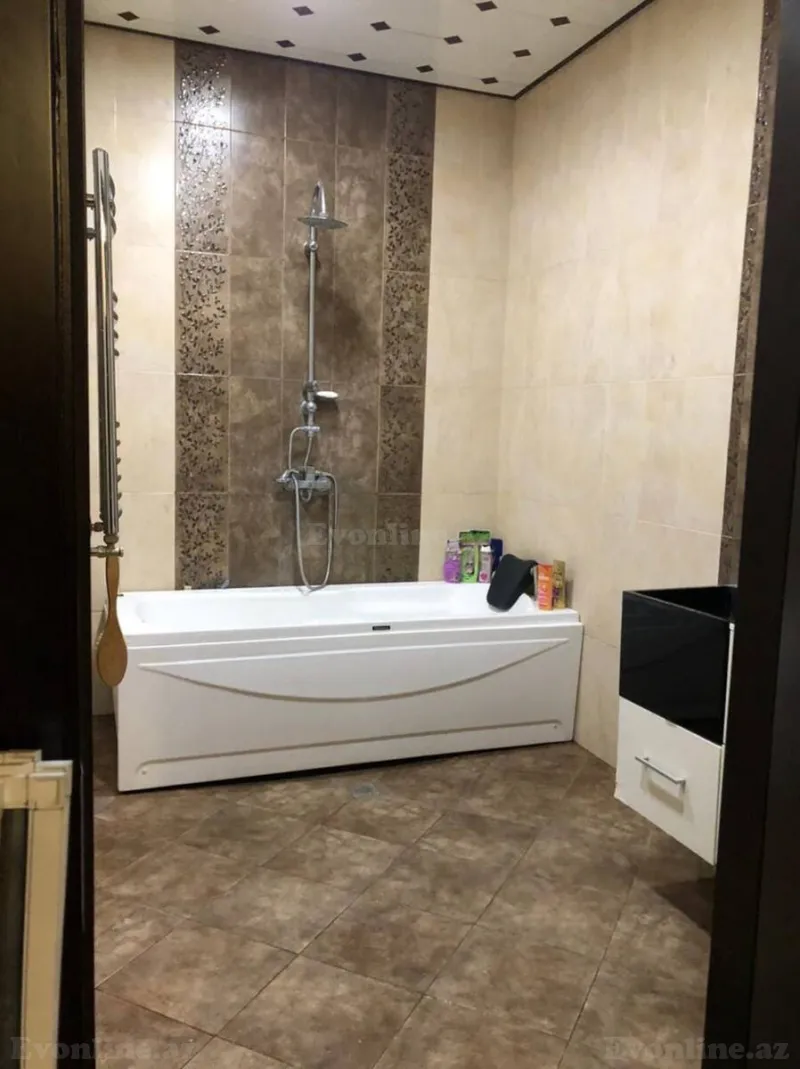Kirayə verilir 3 otaqlı Mənzil Yeni tikili 140 m² Bakı, Nizami r., Qara Qarayev m — Mənzil, Bakı (5)