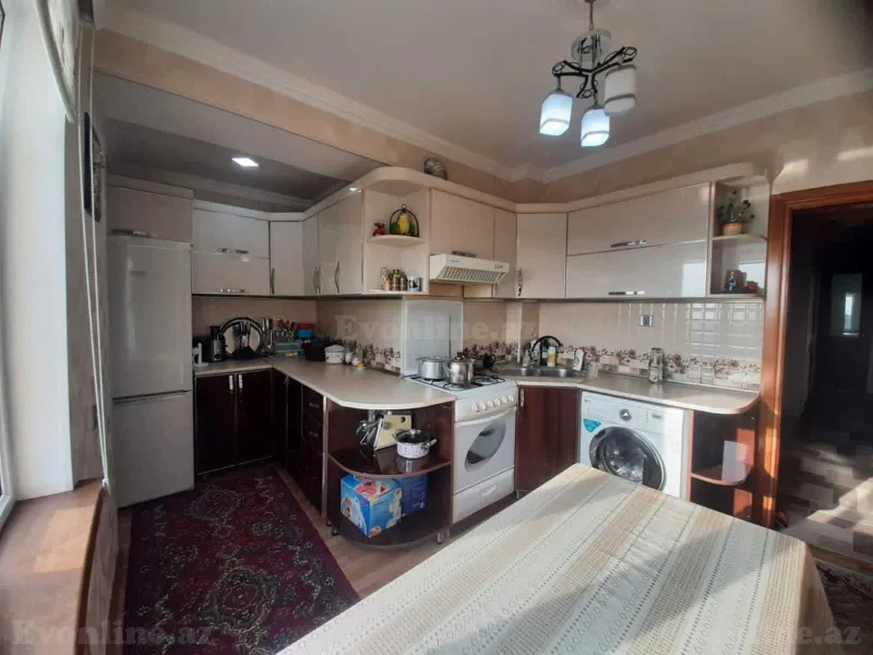 Satılır 3 otaqlı Mənzil Köhnə tikili 85 m² Bakı, Nizami r., Koroğlu m., 8-ci kilometr — Mənzil, Bakı (4)