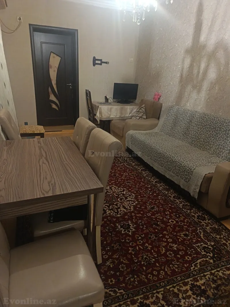 Kirayə verilir 3 otaqlı Mənzil Köhnə tikili 90 m² Bakı, Nəsimi r., Nizami m