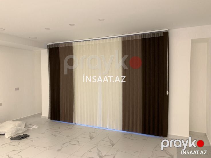dikey jaluzi perde — Pəncərələr, qapılar, balkonlar, Bakı (2)