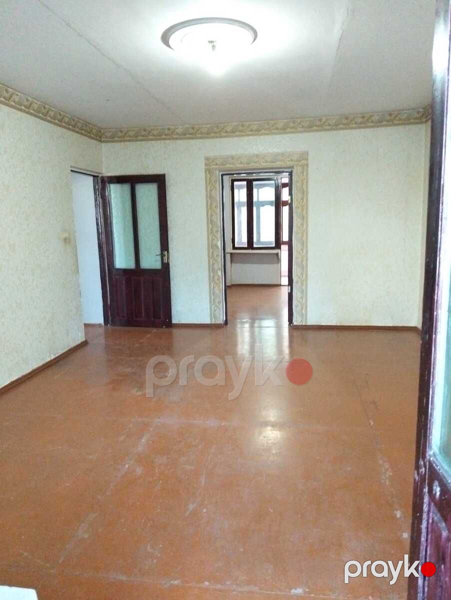 Satılır 2 otaqlı köhnə tikili 75 m² — Mənzil, Bakı (2)