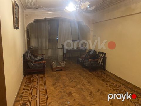 İcarəyə verilir 2 otaqlı köhnə tikili 50 m²