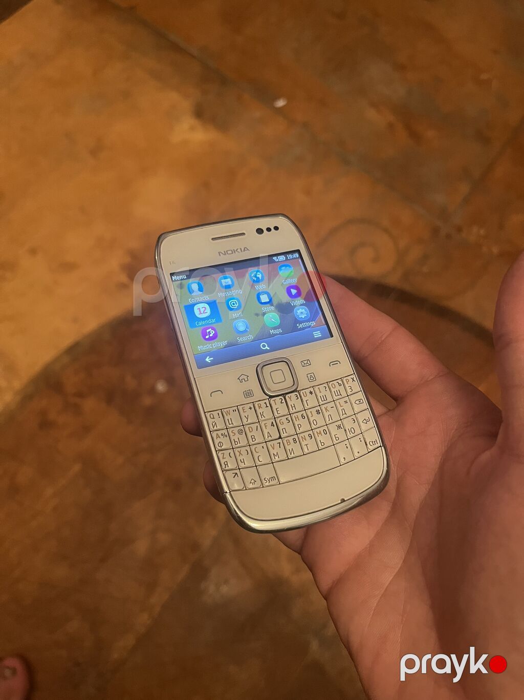 Nokia E6 — Nokia, Digah (4)