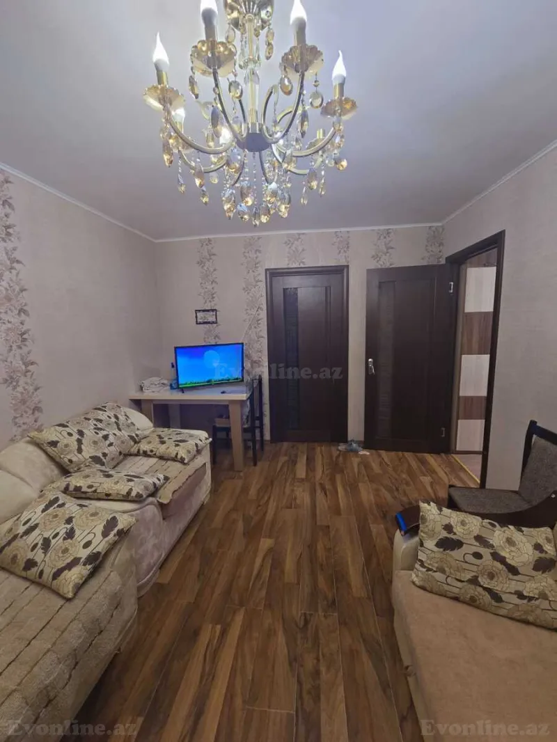 Kirayə verilir 4 otaqlı Mənzil Köhnə tikili 85 m² Bakı, Nərimanov r., Nəriman Nərimanov m — Bakı