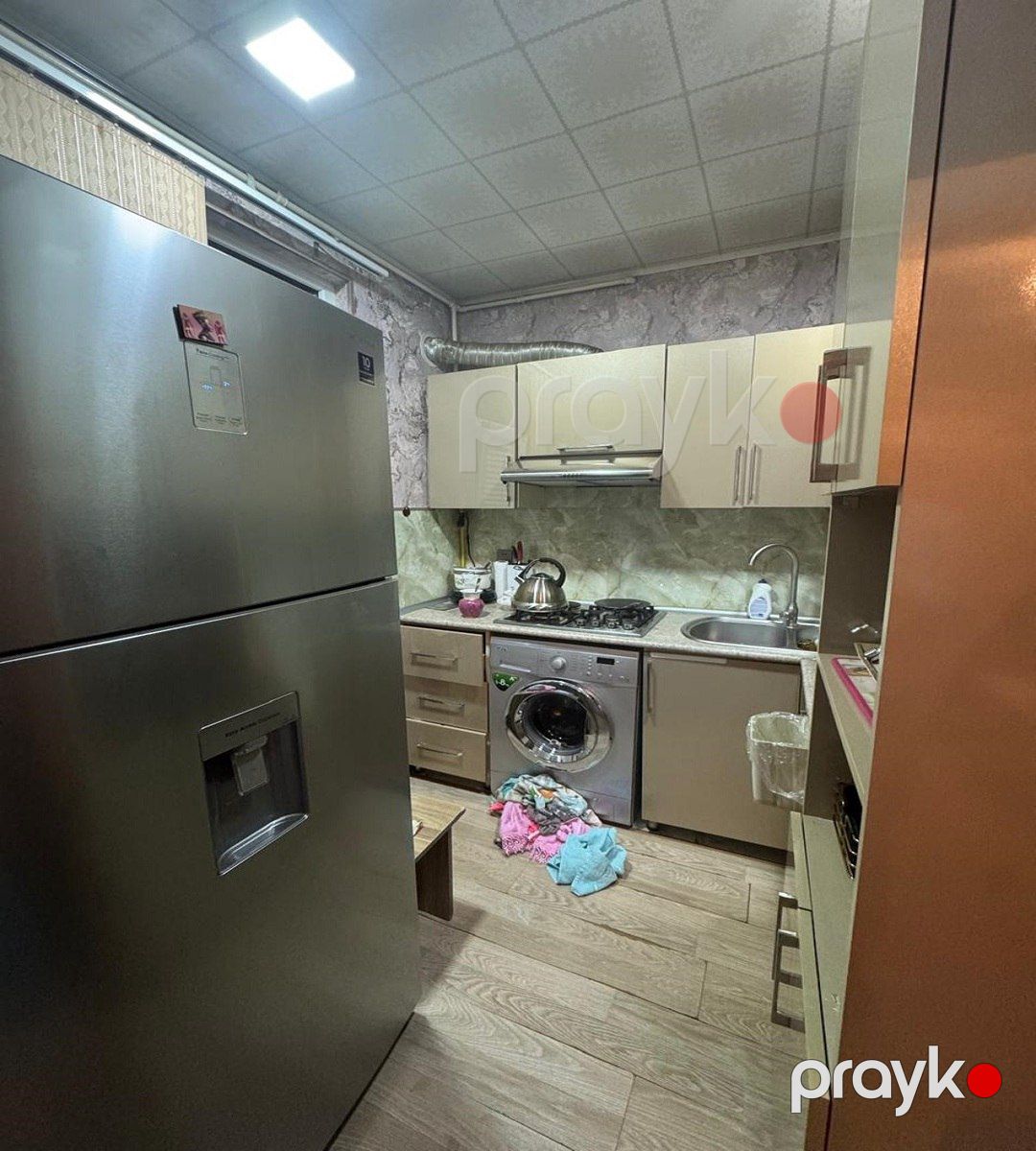 Satılır 2 otaqlı köhnə tikili 55 m² — Mənzil, Bakı (9)
