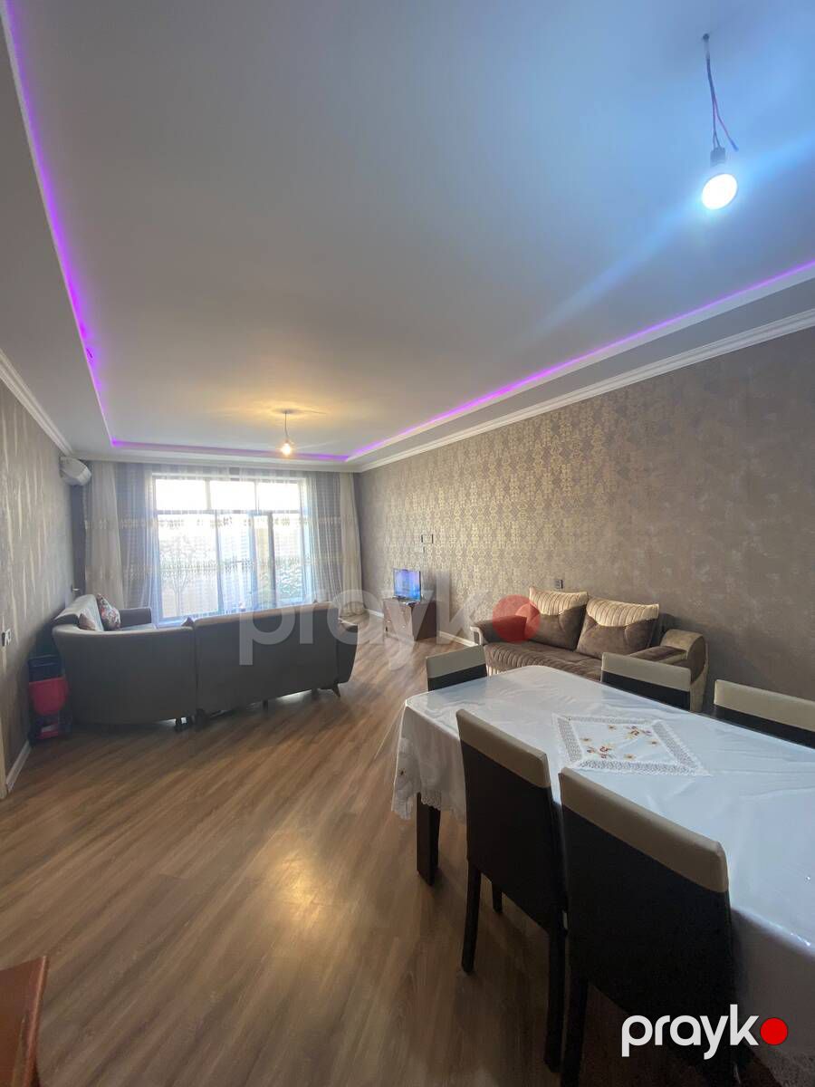 Satılır 4 otaqlı həyət evi/bağ evi 200 m² — Ev, villa, Bakı (11)