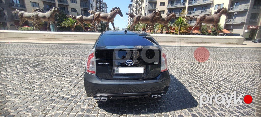 Toyota Prius, 1.8 L, 1.3 kWh, 2014 il, 390 599 km — Avtomobillər, Bakı (6)