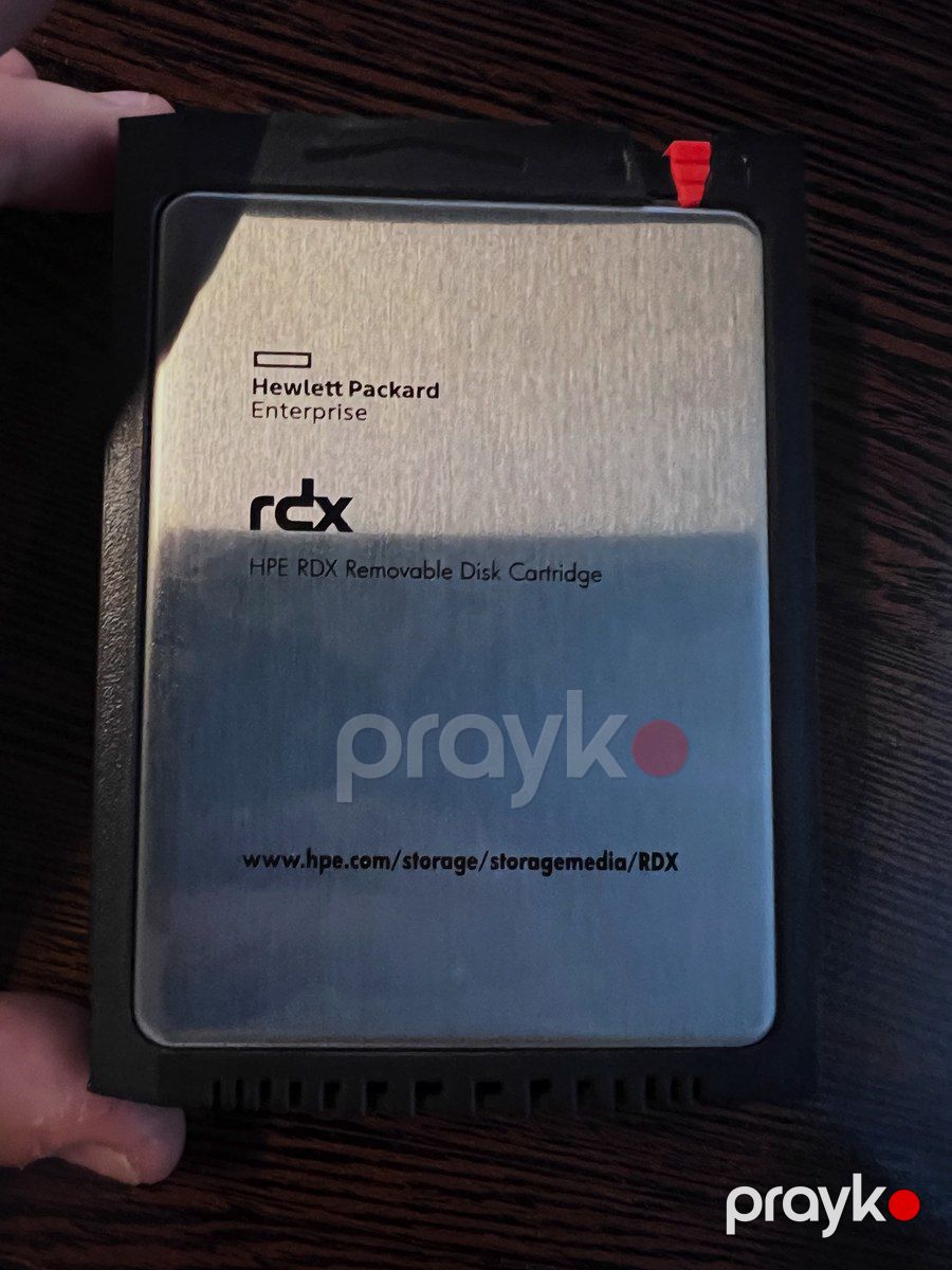 HP RDX1000e Backup System + HPE RDX 2TB Cartridge — Şəbəkə və server avadanlığı, Bakı (5)