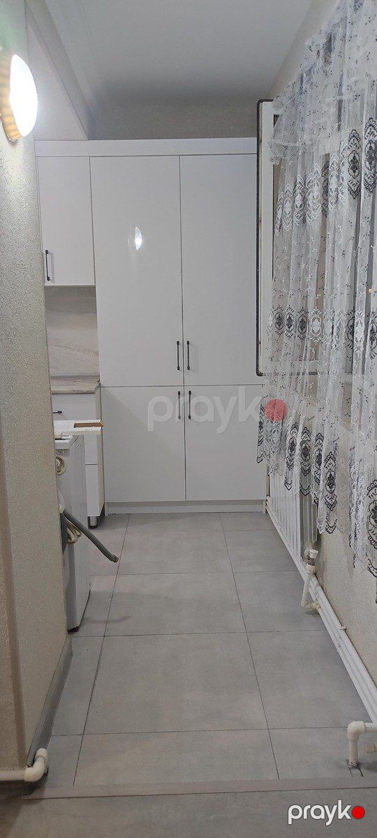 İcarəyə verilir 2 otaqlı köhnə tikili 75 m² — Mənzil, Bakı (4)