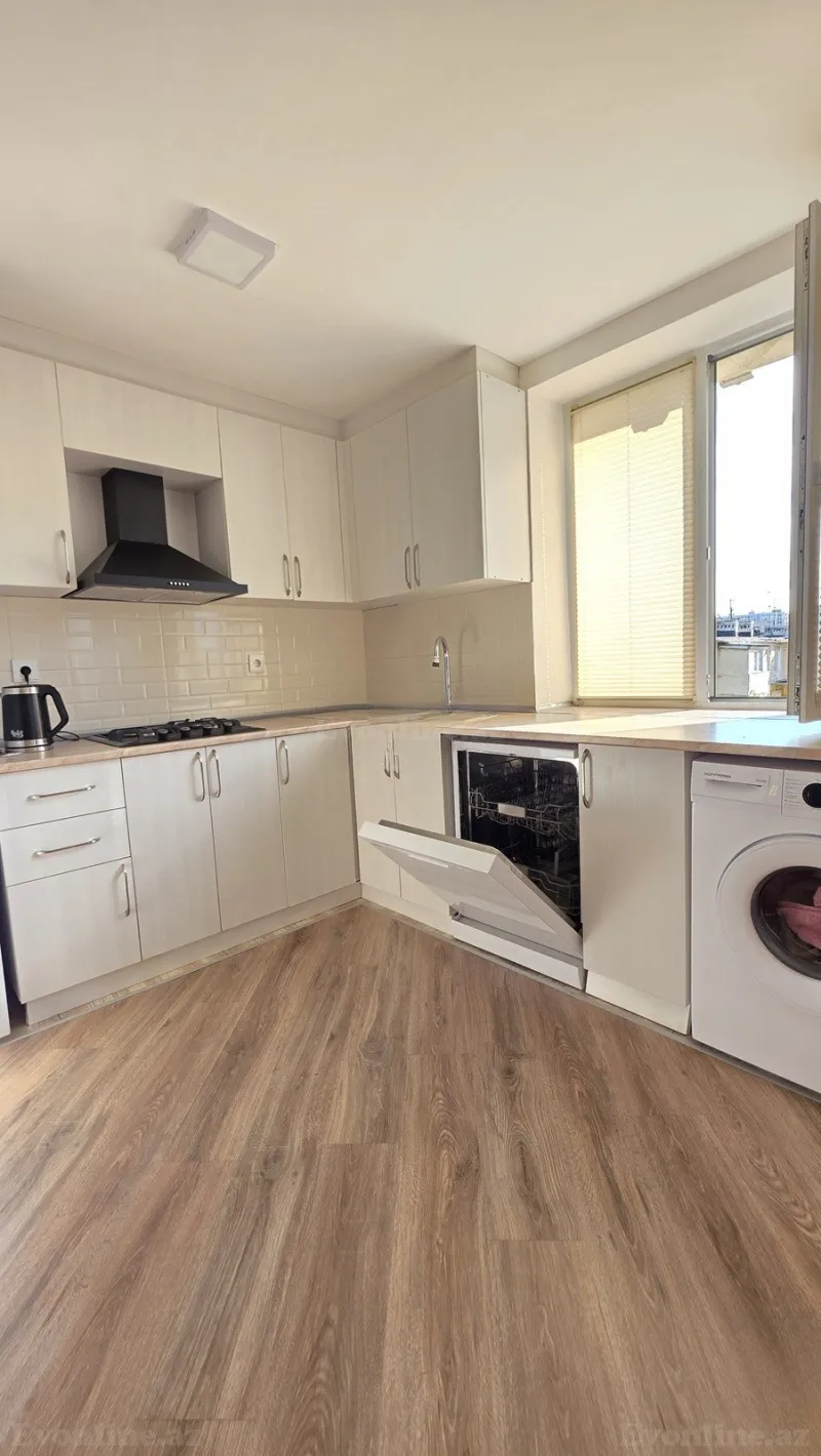Kirayə verilir 3 otaqlı Mənzil Köhnə tikili 87 m² Bakı, Nərimanov r., Nəriman Nərimanov m — Mənzil, Bakı (5)