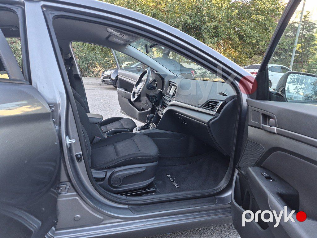 Hyundai Elantra, 2.0 L, 2018 il, 116 000 km — Avtomobillər, Bakı (9)