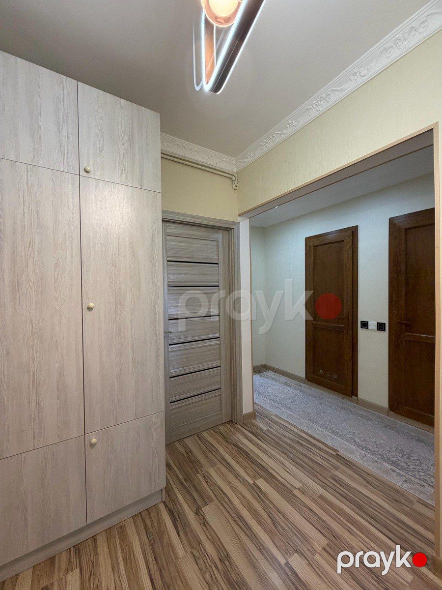 Satılır 3 otaqlı köhnə tikili 85 m² — Mənzil, Bakı (8)