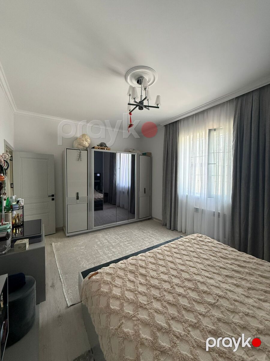 Satılır 5 otaqlı həyət evi/bağ evi 220 m² — Ev, villa, Bakı (5)