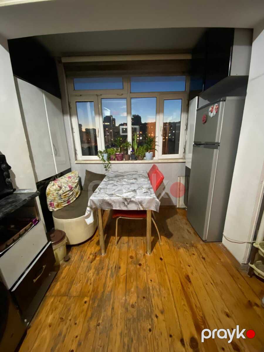 Satılır 2 otaqlı köhnə tikili 60 m² — Mənzil, Bakı (9)