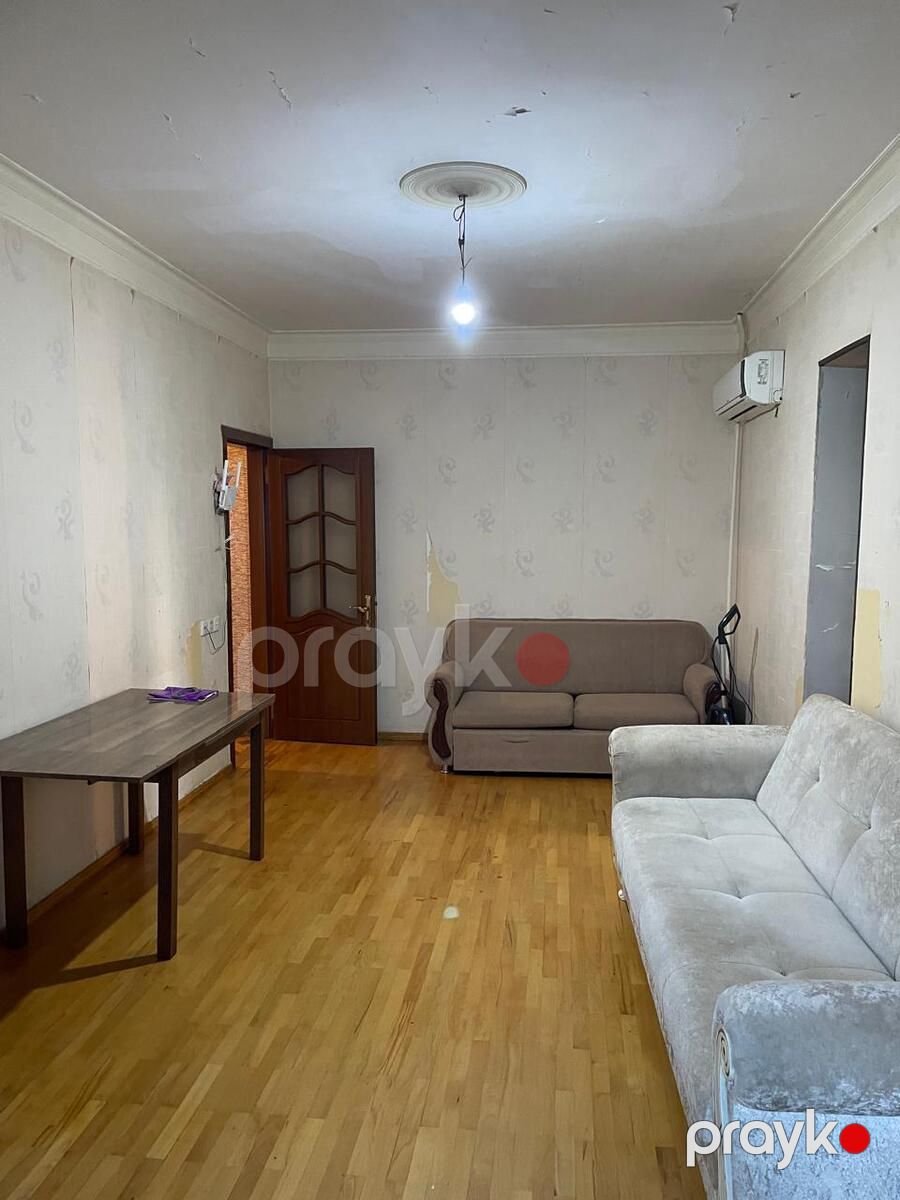 Satılır 2 otaqlı köhnə tikili 55 m² — Mənzil, Bakı (2)