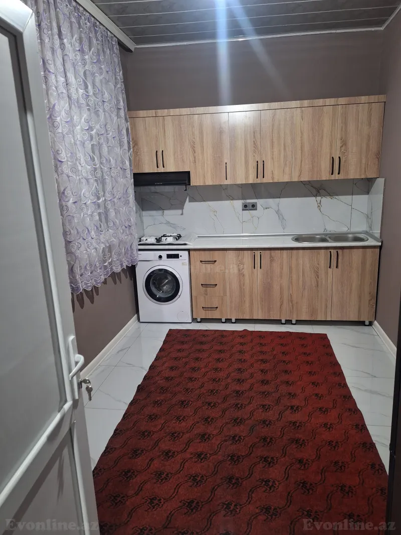 Kirayə verilir 3 otaqlı Həyət evi 134 m² Qazax — Qazax