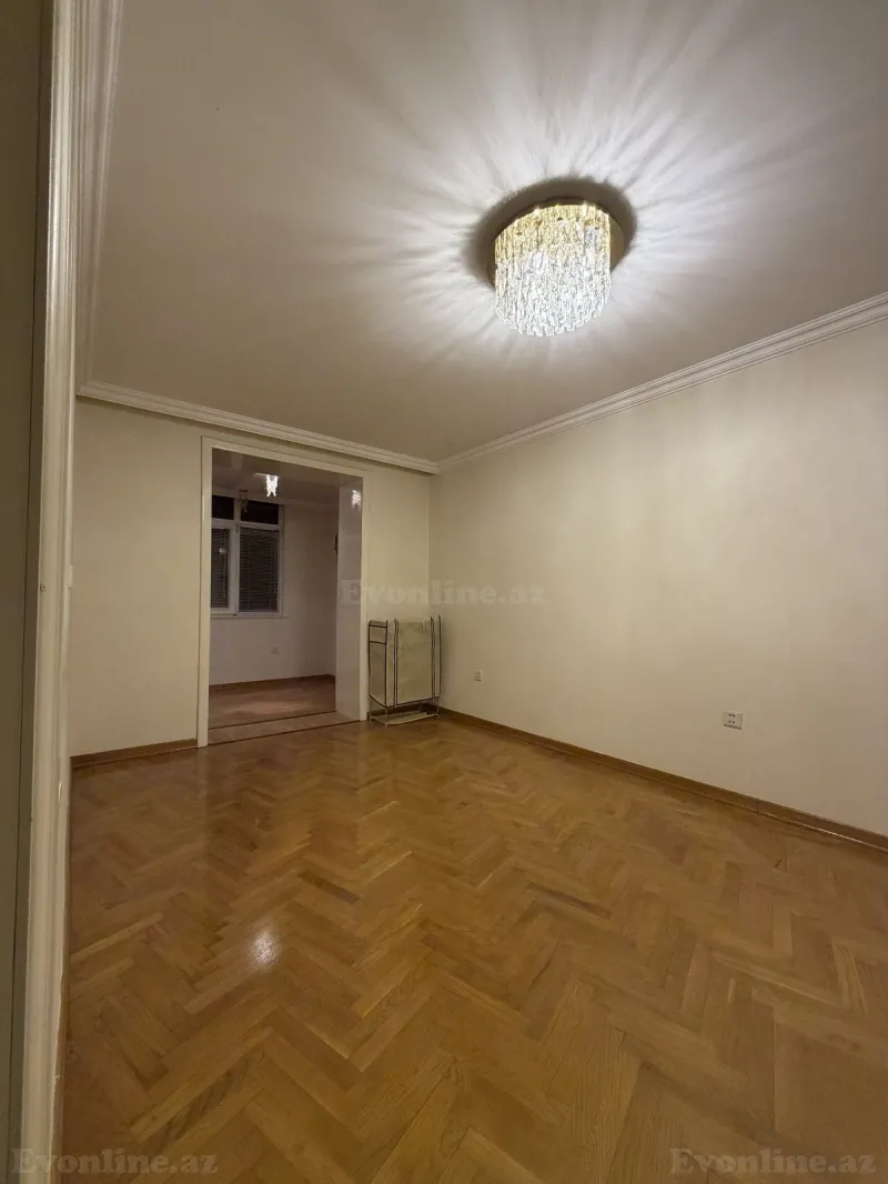 Kirayə verilir 3 otaqlı Mənzil Köhnə tikili 175 m² Bakı, Nərimanov r — Mənzil, Bakı (5)