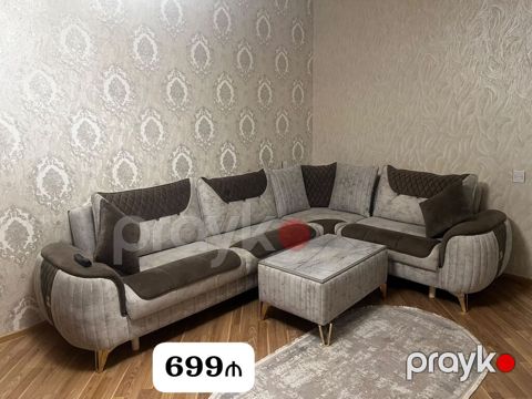 Divan satılır 699₼. Ölçü 3/2. Açılır bazası var.Ünvan — Bakı