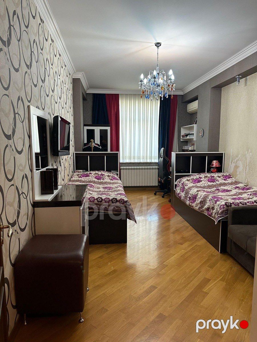 Satılır 4 otaqlı yeni tikili 212 m² — Mənzil, Bakı (8)