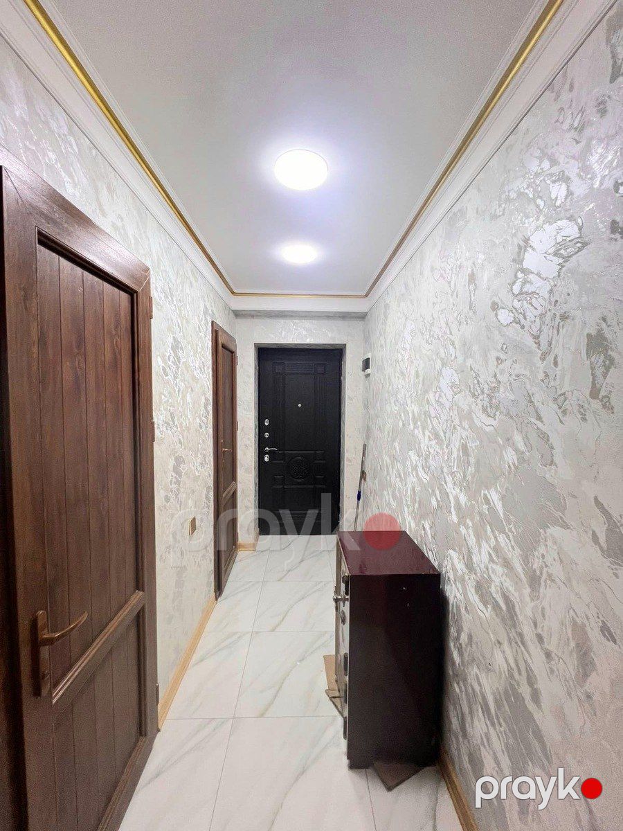 Satılır 2 otaqlı köhnə tikili 65 m² — Mənzil, Bakı (7)