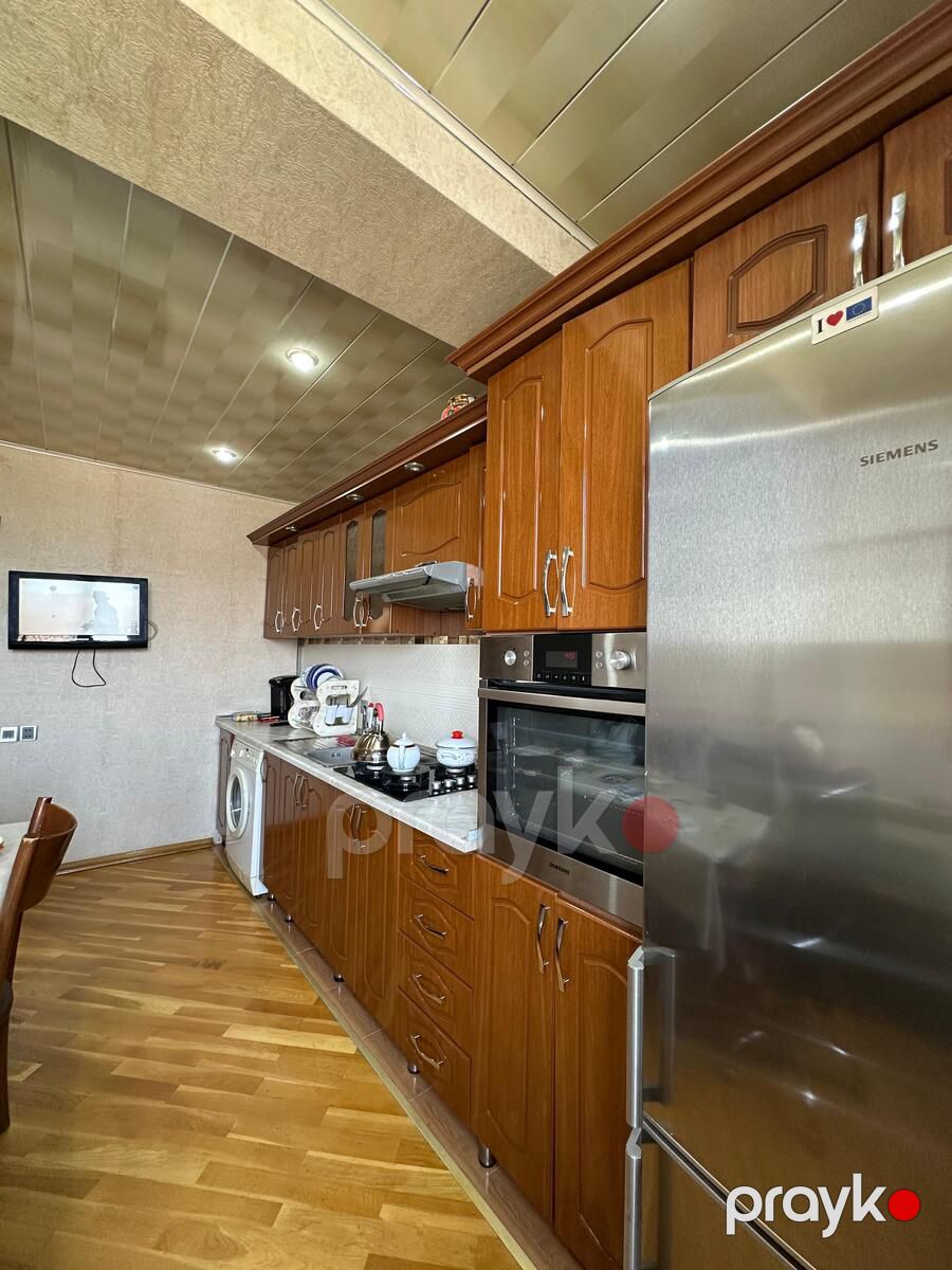 Satılır 4 otaqlı köhnə tikili 125 m² — Mənzil, Bakı (11)