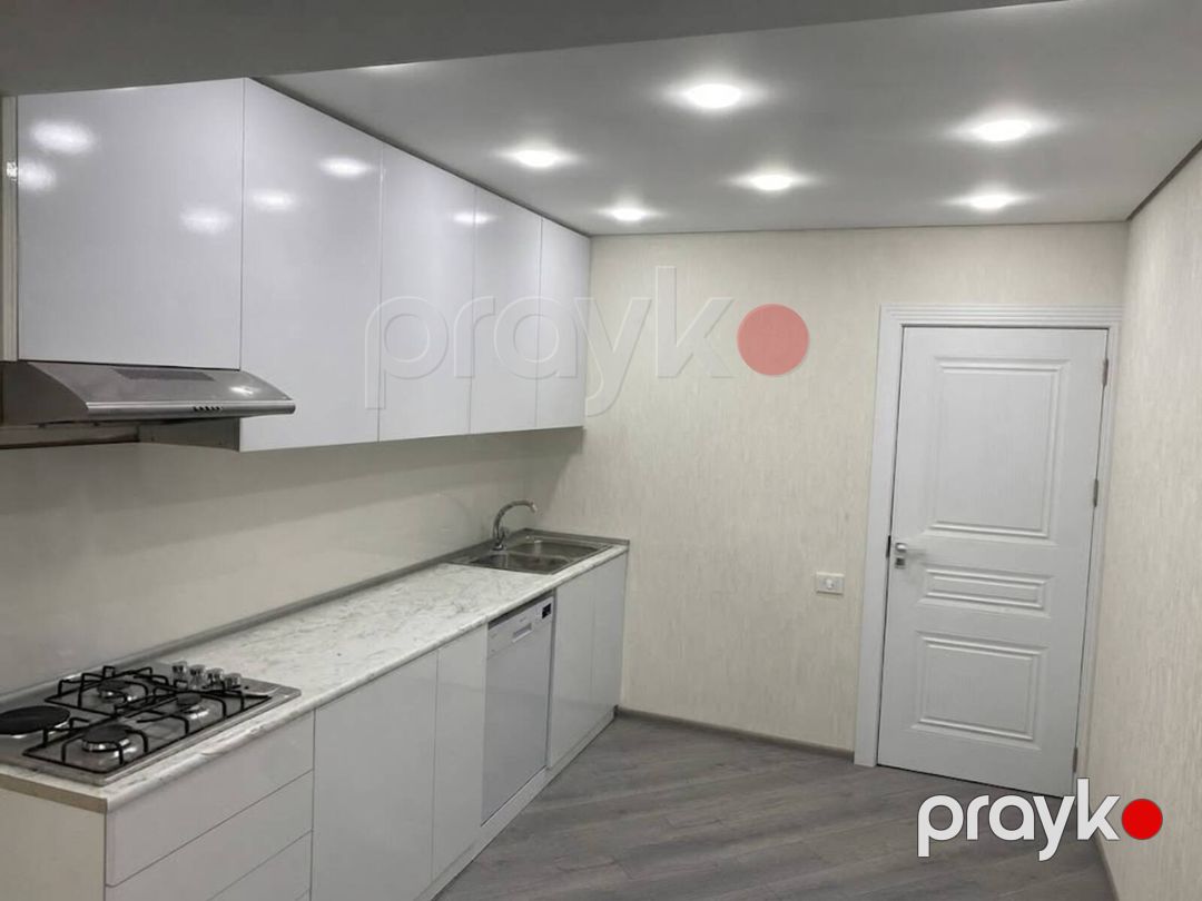 Satılır 2 otaqlı köhnə tikili 65 m² — Mənzil, Bakı (4)