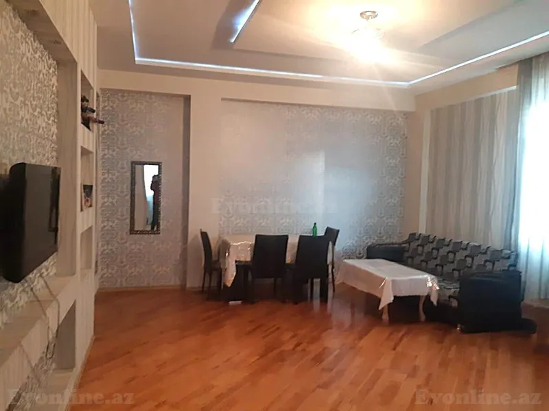 Kirayə verilir 2 otaqlı Mənzil Yeni tikili 100 m² Bakı, Yasamal r., İnşaatçılar m