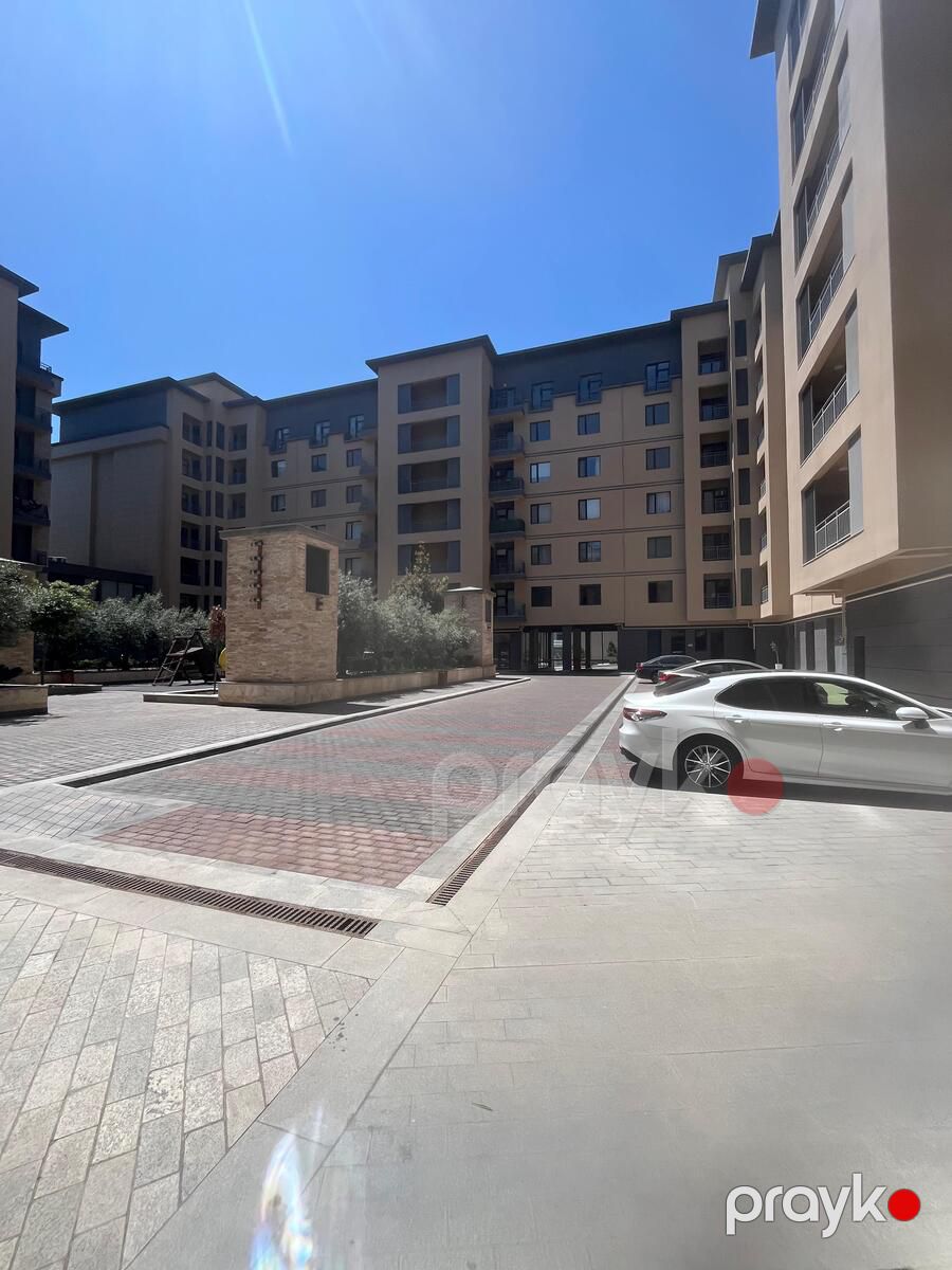 Satılır 4 otaqlı yeni tikili 202 m² — Mənzil, Bakı (2)