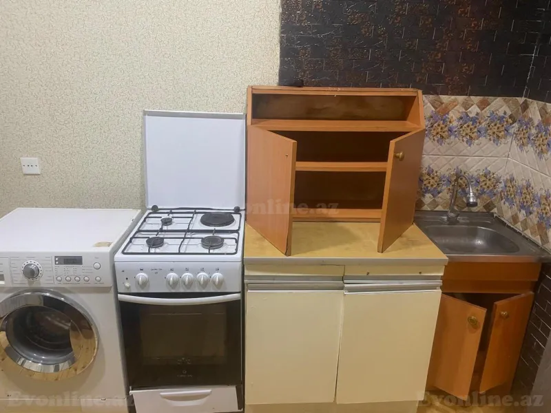 Kirayə verilir 1 otaqlı Mənzil Köhnə tikili 50 m² Bakı, Abşeron r — Mənzil, Bakı (2)