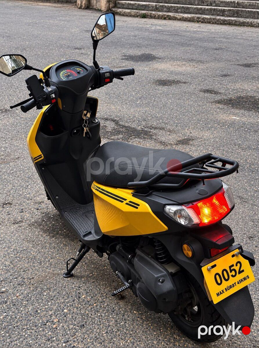 ZiqZaq, 2023 il — Motosiklet və mopedlər, Bakı (5)