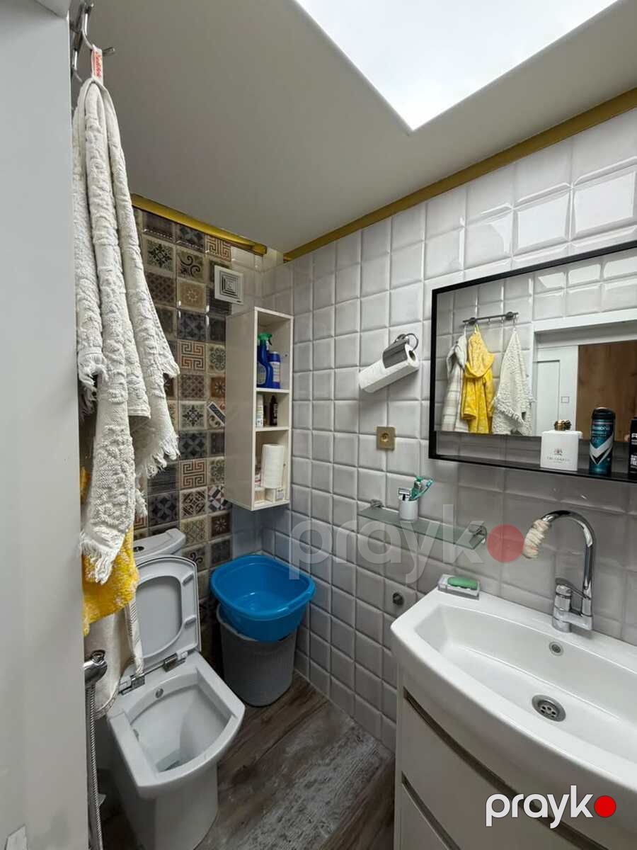 Satılır 2 otaqlı köhnə tikili 42 m² — Mənzil, Bakı (11)