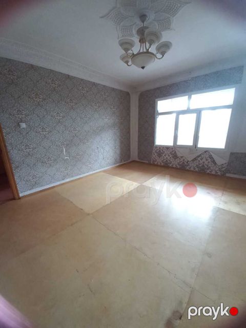 Satılır 3 otaqlı köhnə tikili 70 m² — Sumqayıt