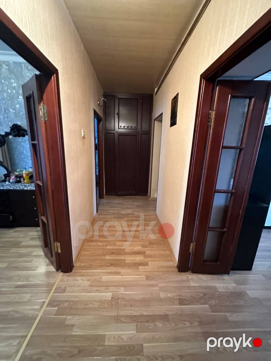 Satılır 4 otaqlı köhnə tikili 110 m² — Mənzil, Bakı (7)