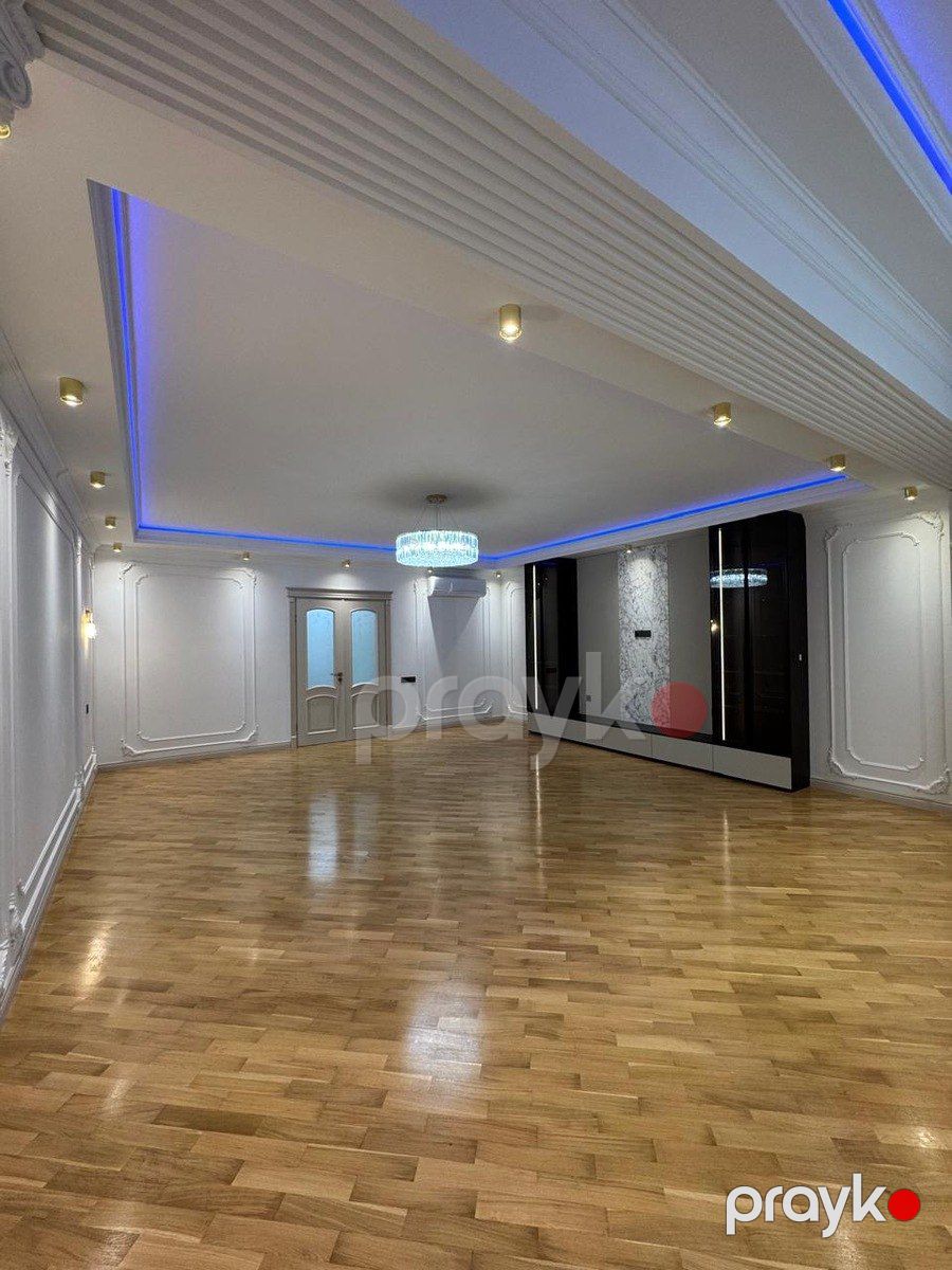 Satılır 4 otaqlı yeni tikili 240 m² — Mənzil, Bakı (5)