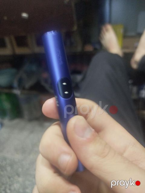 Iqos cihazı – mavi rəngdə Heat-Not-Burn tütün isitmə sistemi Keysin — Bakı