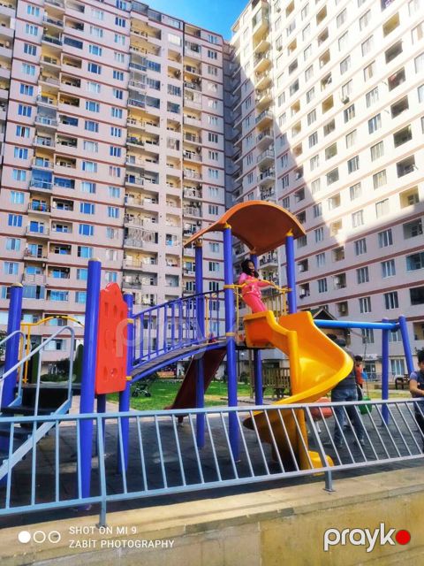 İcarəyə verilir 3 otaqlı yeni tikili 117 m²