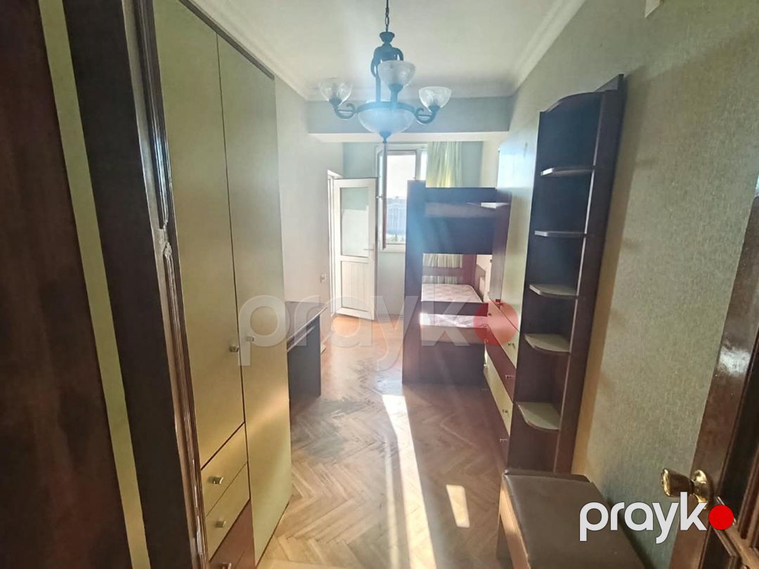 Satılır 4 otaqlı köhnə tikili 100 m² — Mənzil, Bakı (12)