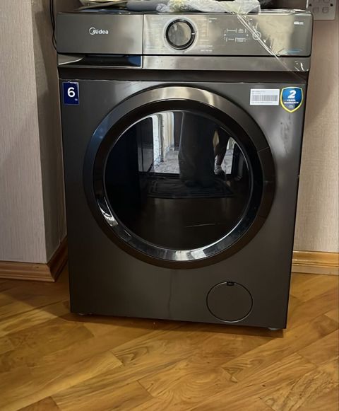 Midea önyükləməli paltaryuyan maşın + 3 qapılı qarderob dəsti — Sumqayıt