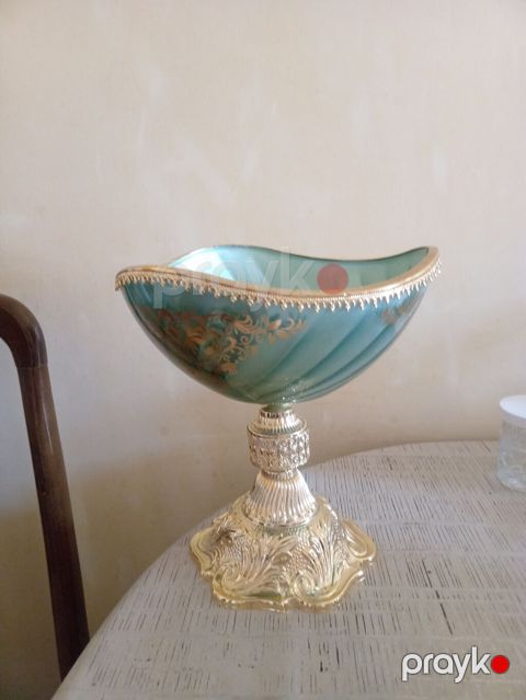 Bir vaza, Metal — Bakı