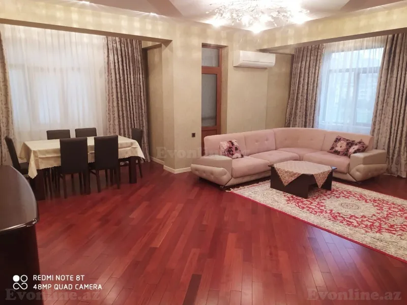 Kirayə verilir 3 otaqlı Mənzil Yeni tikili 147 m² Bakı, Yasamal r., Nizami m