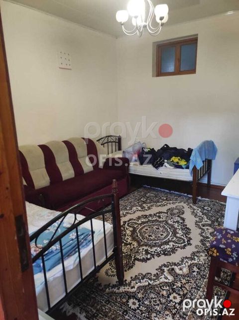 Həyət evləri Kirayə Verilir Yasamal r., Elmlər Akademiyası m., 2 otaq, 50 m² — Bakı