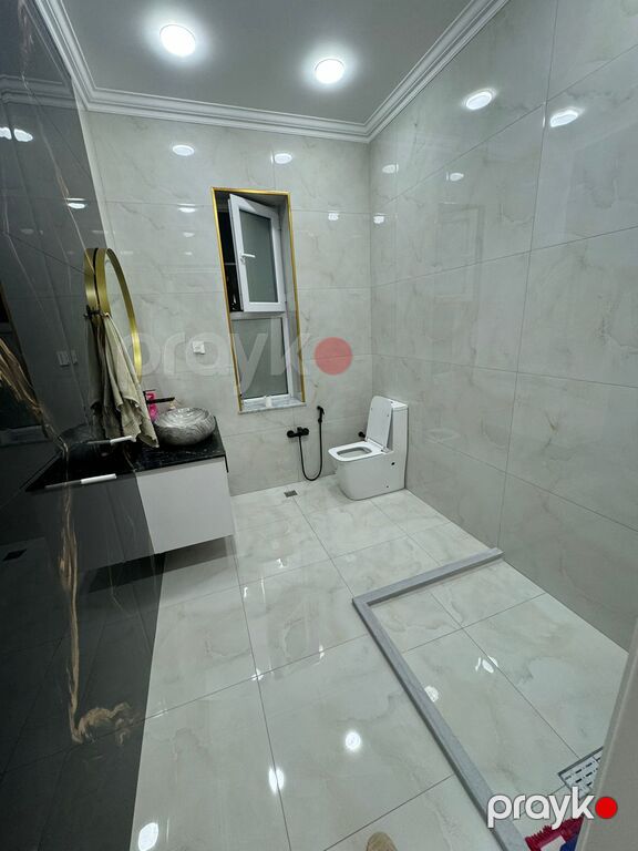 Satılır 3 otaqlı həyət evi/bağ evi 300 m² — Ev, villa, Bakı (7)