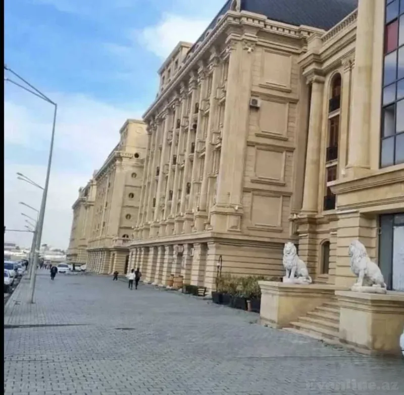 Satılır 3 otaqlı Mənzil Yeni tikili 85 m² Bakı, Səbail r., Bayıl — Mənzil, Bakı (2)