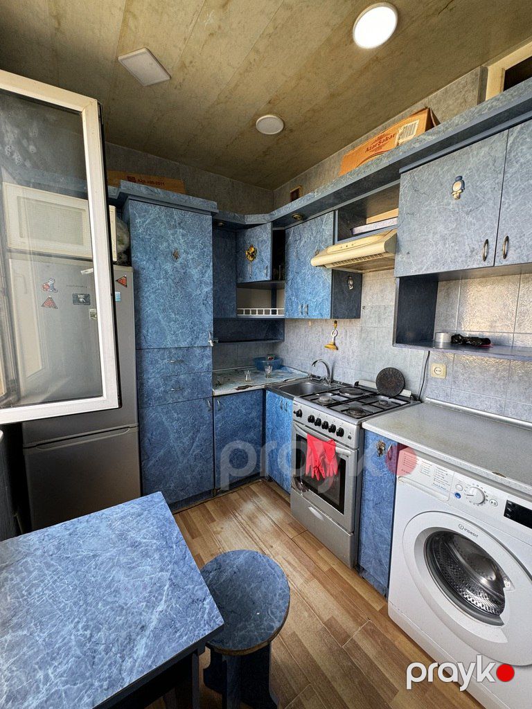 Satılır 2 otaqlı köhnə tikili 50 m² — Mənzil, Bakı (11)