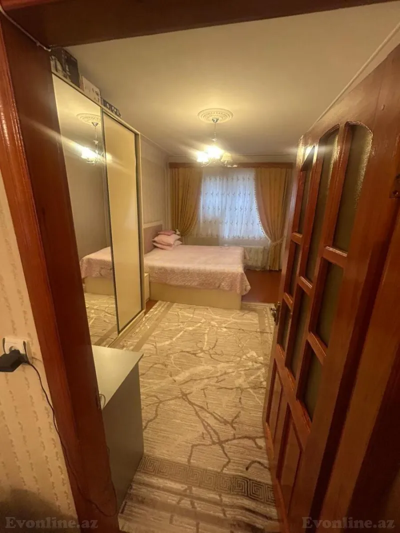Kirayə verilir 2 otaqlı Mənzil Köhnə tikili 50 m² Bakı, Nəsimi r., Memar Əcəmi m., 4-cü mikrorayon — Mənzil, Bakı (5)