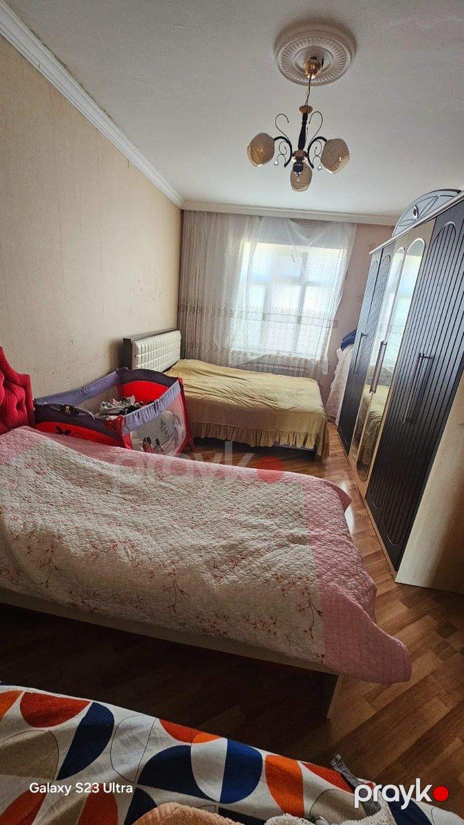 Satılır 2 otaqlı köhnə tikili 65 m² — Mənzil, Bakı (2)