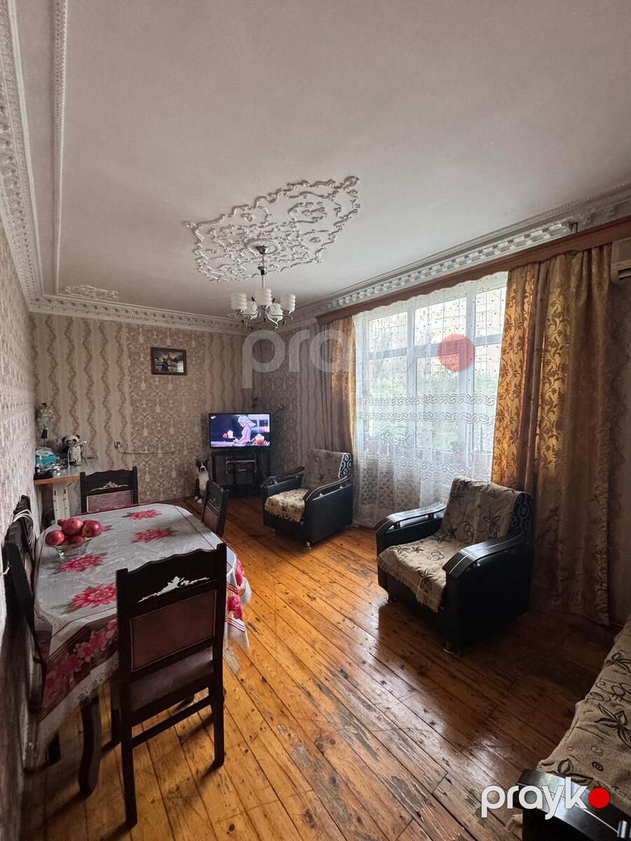 Satılır 2 otaqlı köhnə tikili 65 m² — Mənzil, Bakı (3)