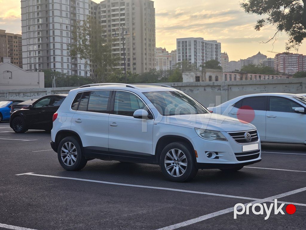 Volkswagen Tiguan, 2.0 L, 2009 il, 204 000 km — Avtomobillər, Bakı (12)